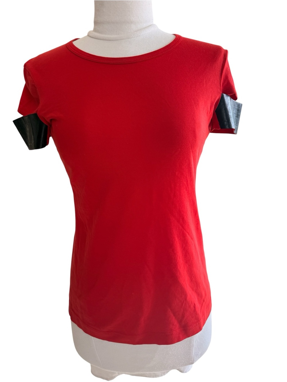 Helmut Lang Women’s Red XS T-Shirt Cut Out Polyurethane Black Sleeves Pima